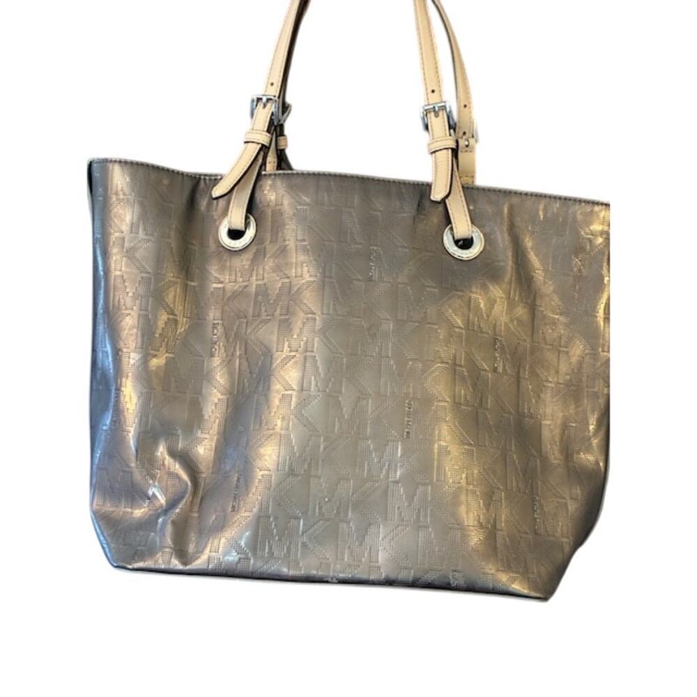 MICHAEL Michael Kors Metallic Gold Bronze Large Tote Bag Shoulder Logo Pattern - Picture 2 of 9